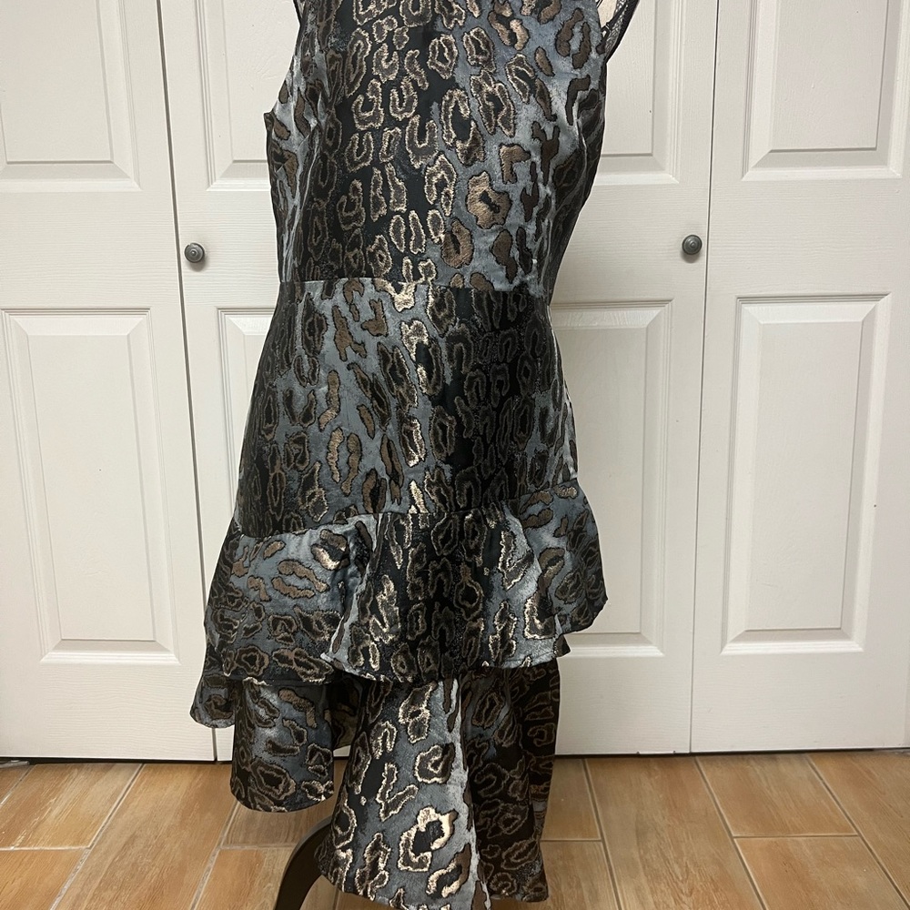 Vince Camuto asymmetric animal printed mini dress size 10